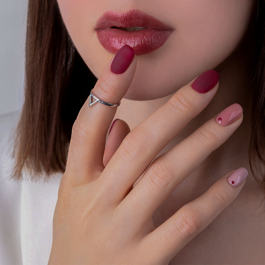 VNN Nails