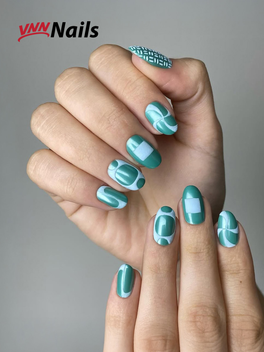 VNN Nails
